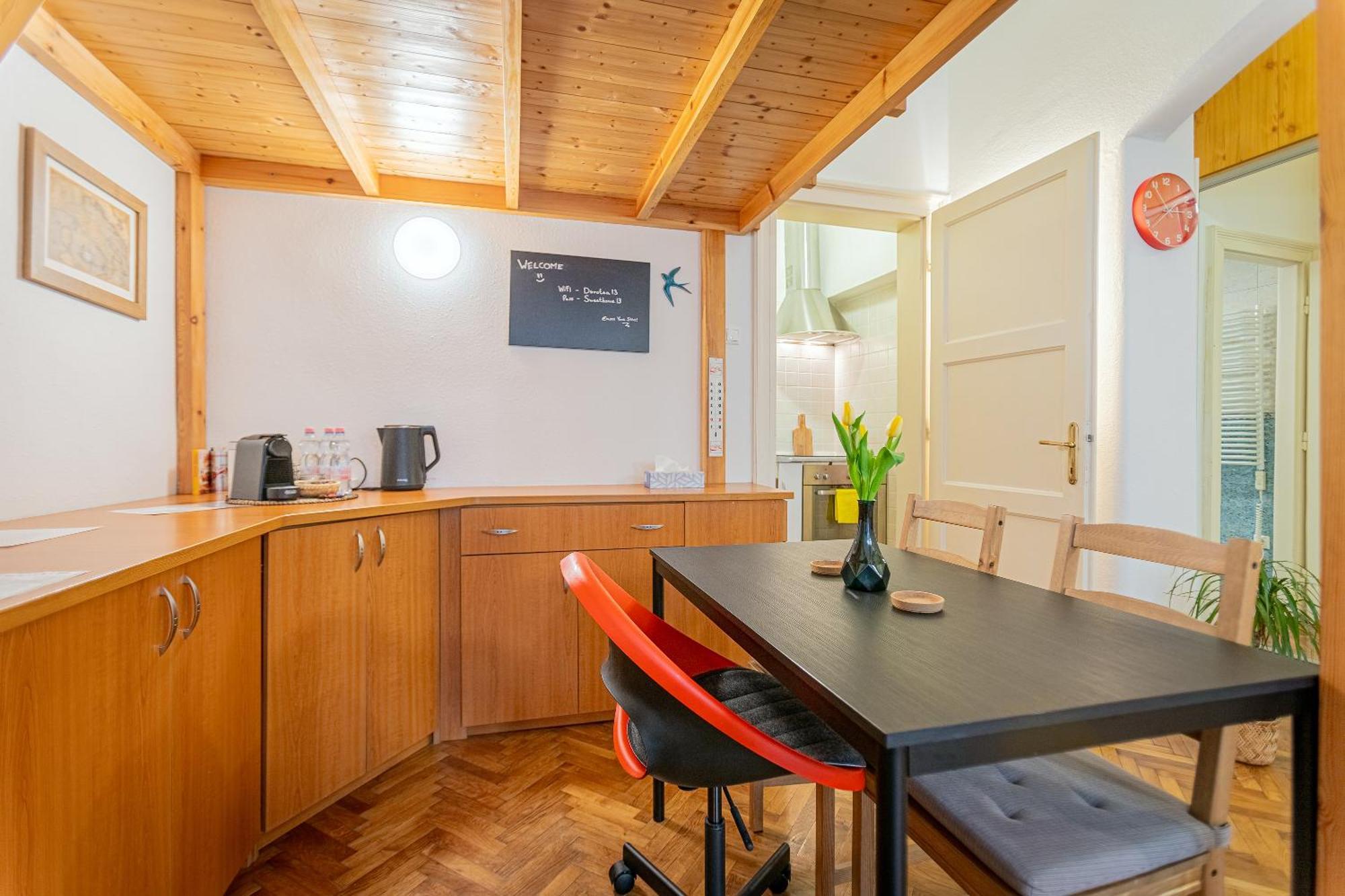 Dorotea - Cosy Home In The Heart Of Budapest Exterior photo